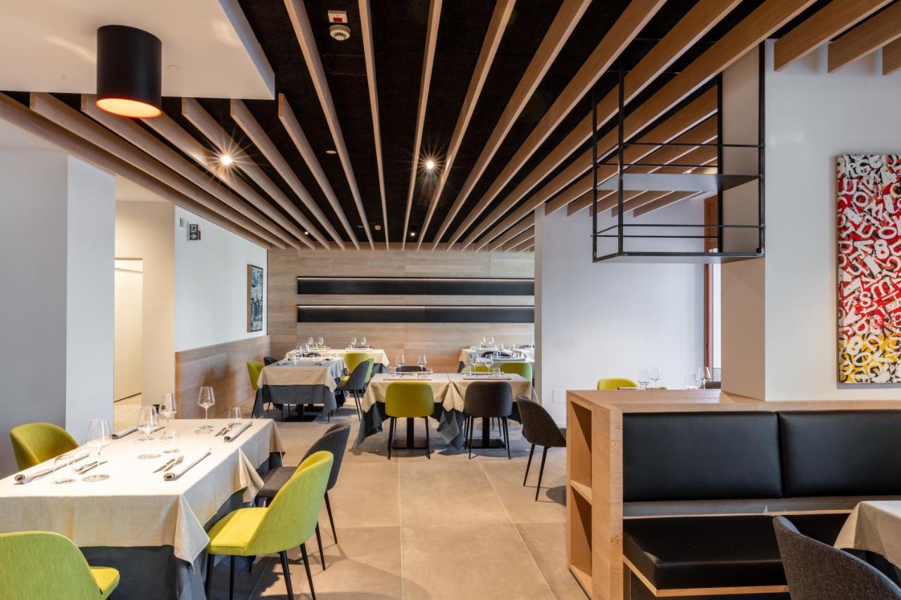 Nodo Hotel Кодроїпо Екстер'єр фото
