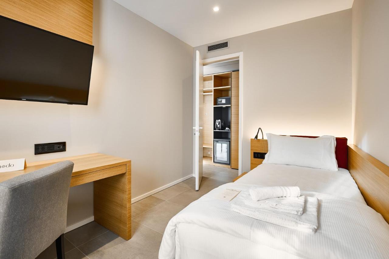 Nodo Hotel Кодроїпо Екстер'єр фото